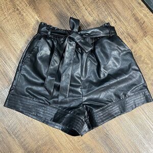 Black Faux Leather High Waisted Shorts Size Medium With Belt And Pockets